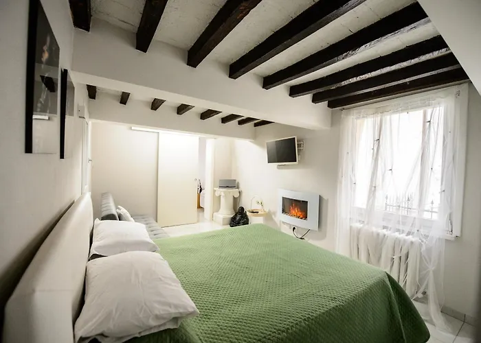 Tiffany Tortellinosuite